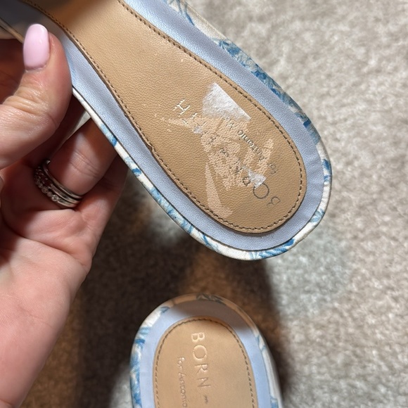 Antonio Melani Born on Fifth Amy Bird Pleated Leather Dress Sandals - Picture 8 of 13